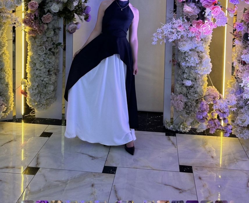 Элегантное макси платье