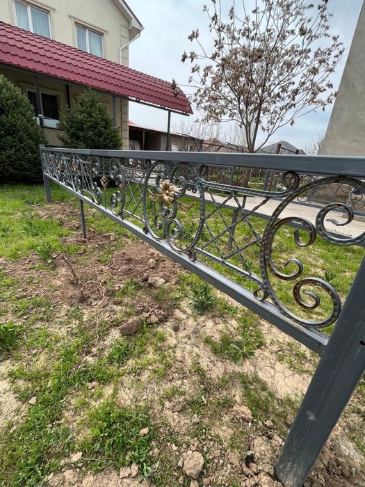 Тапчан с деревянными досками 3 х 5м