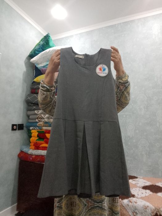 Продам сарафан серого цвета