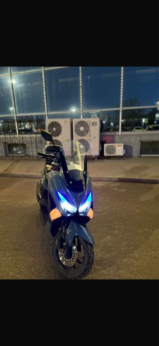 Скутер Мопед N max 180 сс