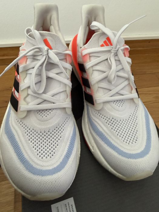 Adidas Ultraboost Light