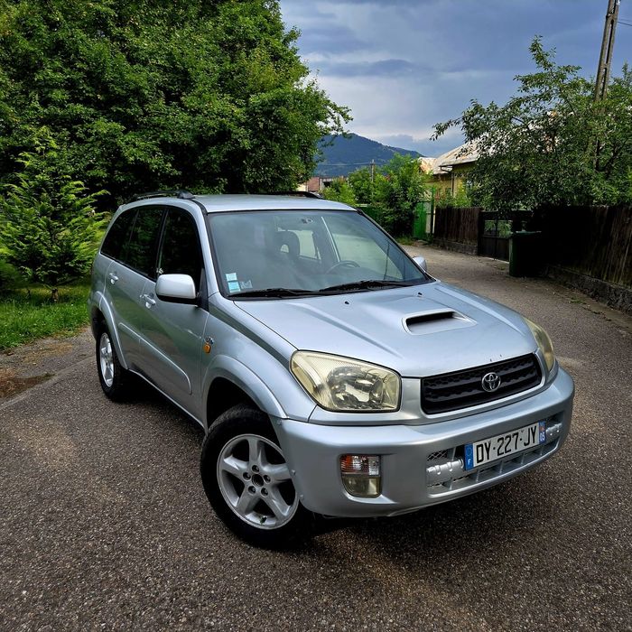 Toyota RAV4 2.0 Disel