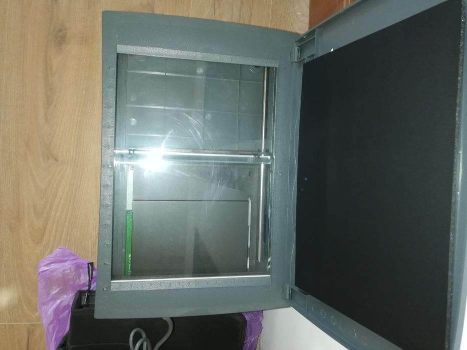 se vinde Scanner sf600