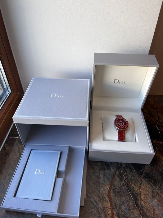 Часы Диор с бриллиантами, оригинал.