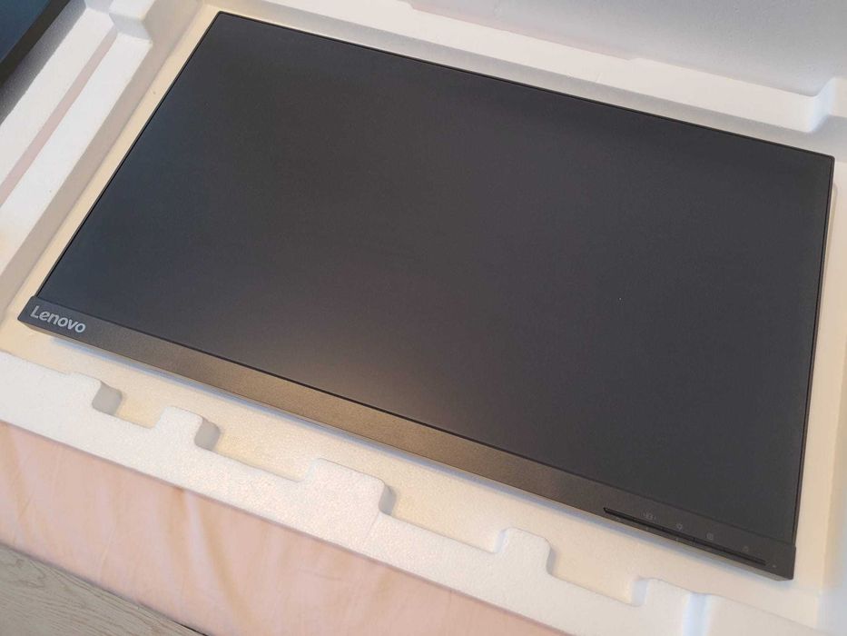 2 x Monitor Lenovo L24q-35, IPS 23.8", QHD 2560x1440, 75Hz, 4ms