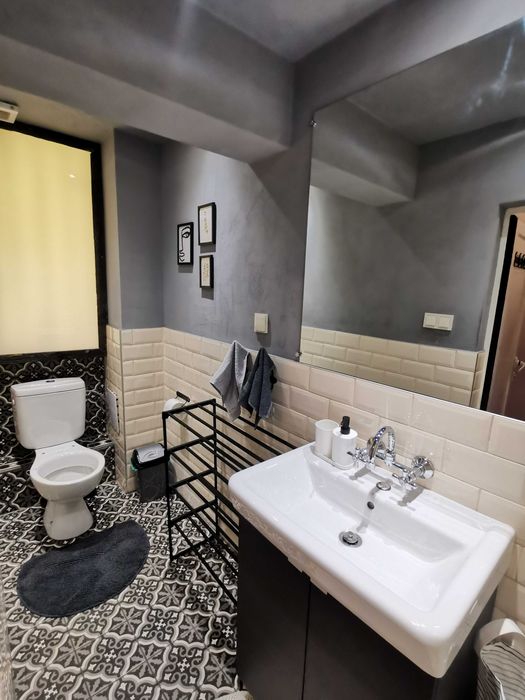 Дава се под наем Тристаен апартамент в София, Младост 2 - 95 кв.м за 504.9 € - Снимка #11