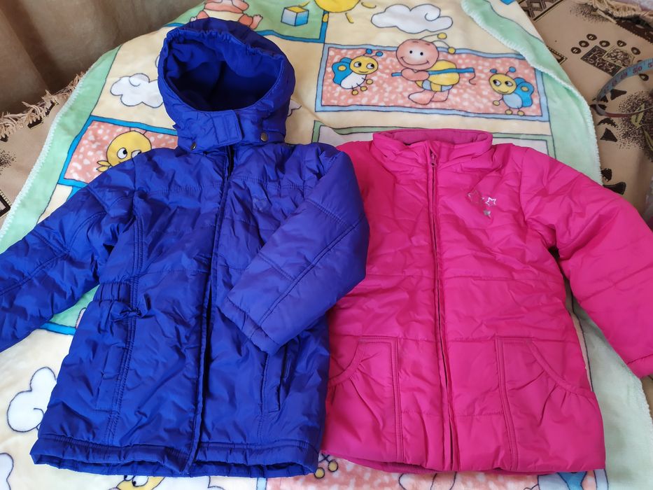 Шапочки для девочки. Вещи фирменные.