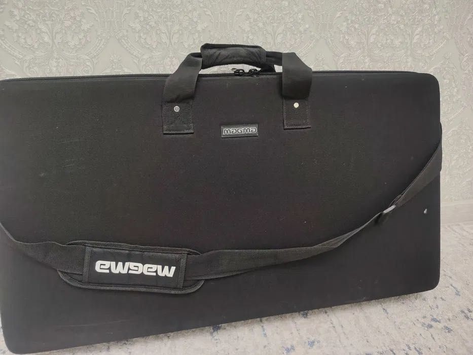 DJ контроллер Rane FOUR с сумкой от MAGMA