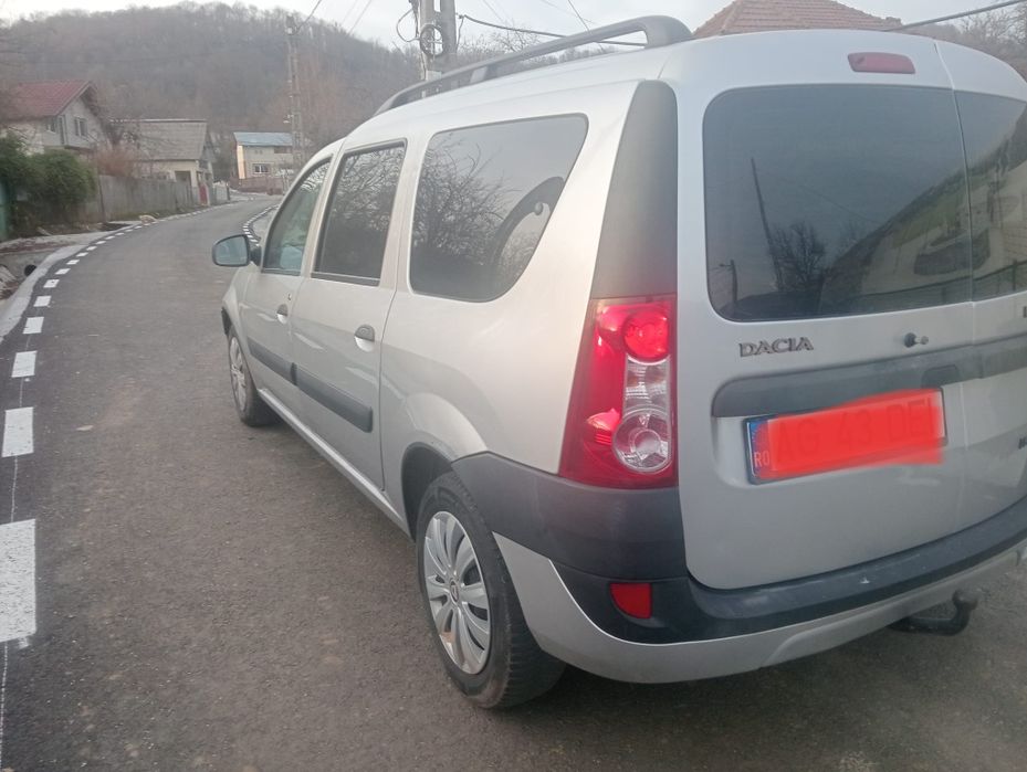 Vând Logan MCV 2008 1.6 16v benzină+gpl 7 locuri