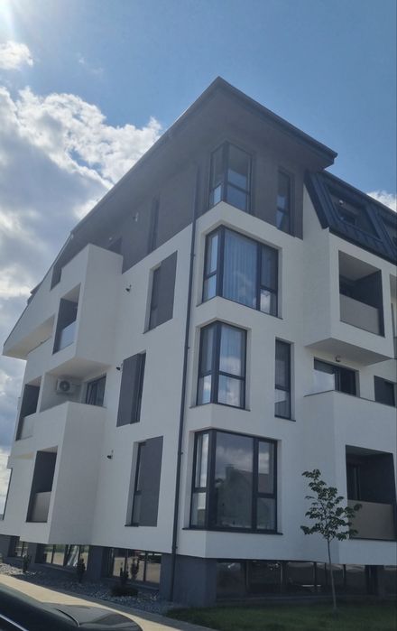 Inchiriez apartament apahida