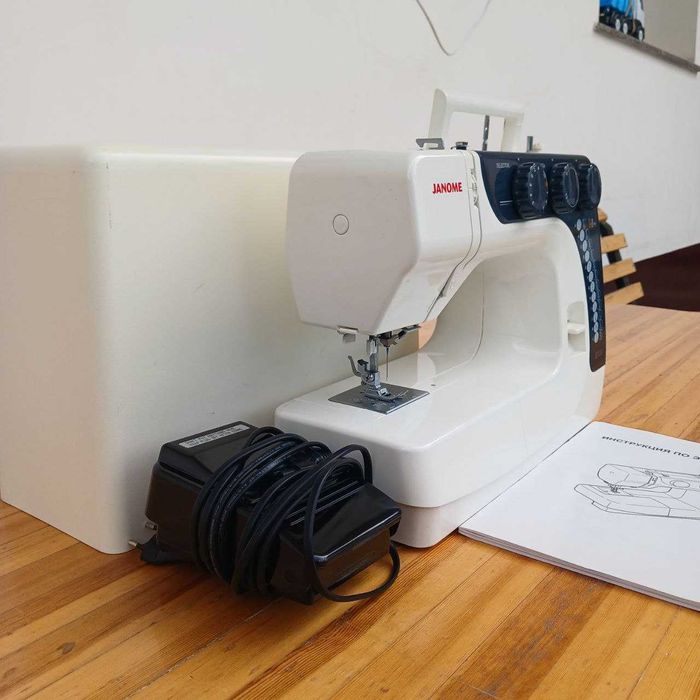 Janome ST-24(Япония). Год гарантии/Металл/Комплект.