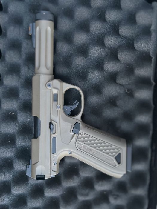 Replica airsoft Glock & AAP01