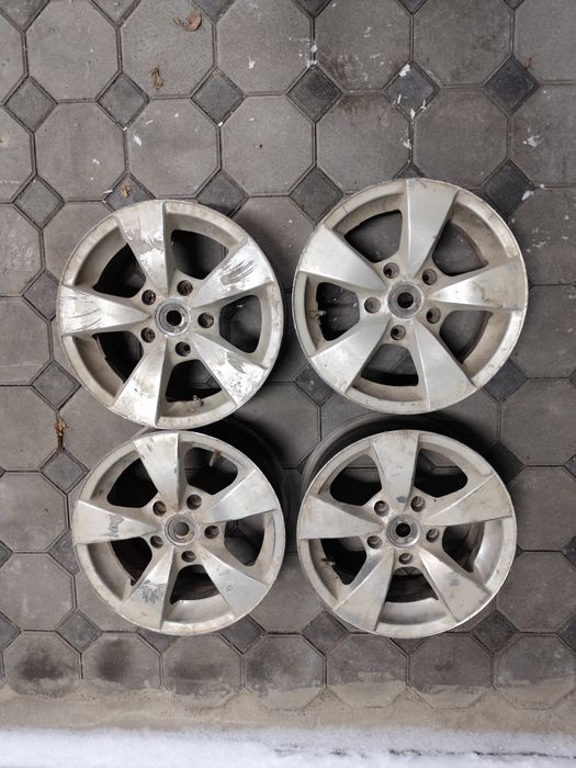 Продам диски на BMW