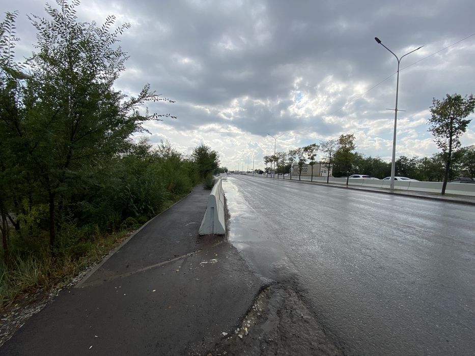 Продам здание с землей