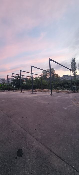 Vând structură metalică 10×20×4h