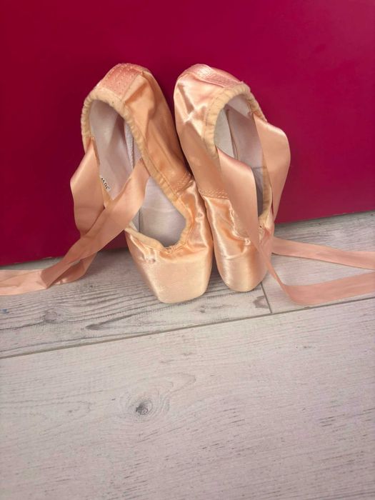 Poante balerina marime 36