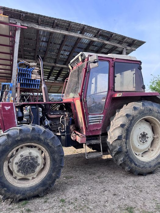 Vând Tractor Fiat