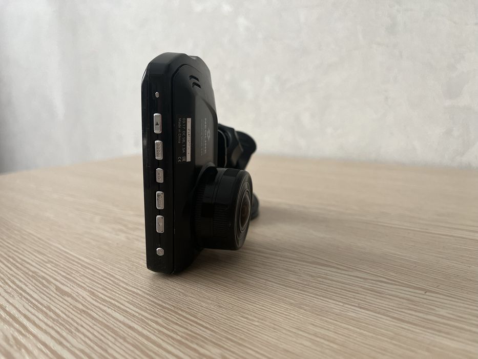 Видеорегистратор Neoline Wide S45