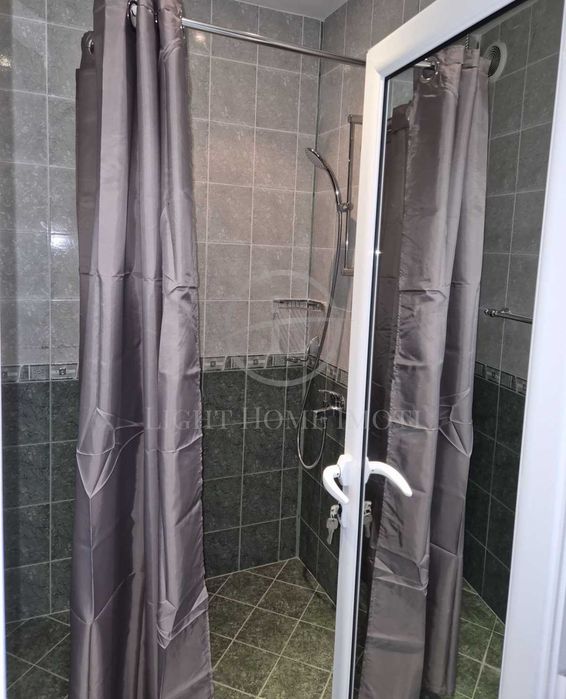 Продава се Тристаен апартамент в Пловдив, Кючук Париж - 68 кв.м за 1185 €/кв.м - Снимка #10