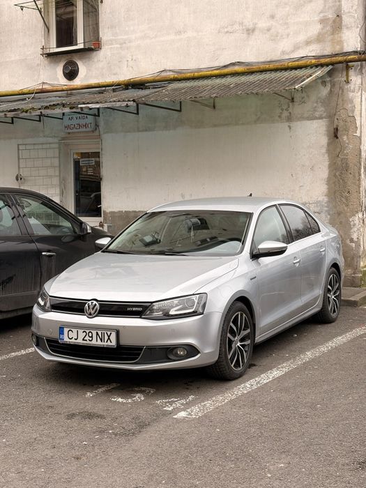 VW Jetta Hvbrid Automata DSG / 1.4 TSI/ 150 CP 
2014 Euro 6