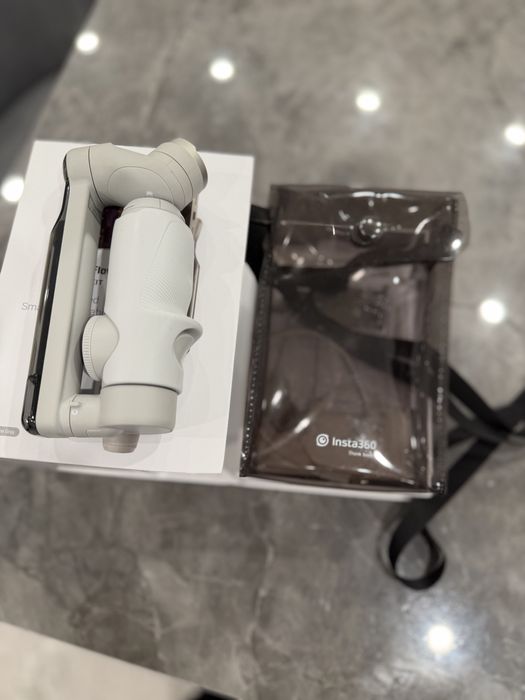 Новый Стедикам Insta360 Insta360 Flow Creator Kit оригинал