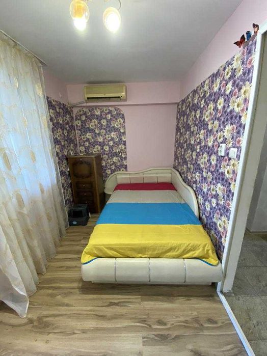 Дава се под наем Тристаен апартамент в Бургас, Център - 92 кв.м за 350 € - Снимка #8