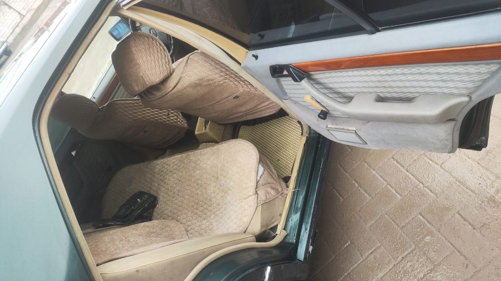 Мерседес Е300 полный привод