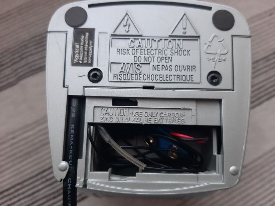 Радио часовник PHILIPS RJ3145- ОРИГИНАЛ!