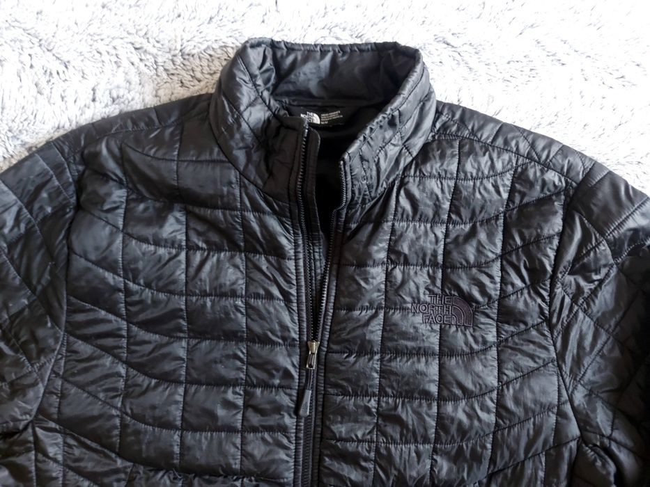 The North face Thermoball M48 като ново мъжко яке, черно лого