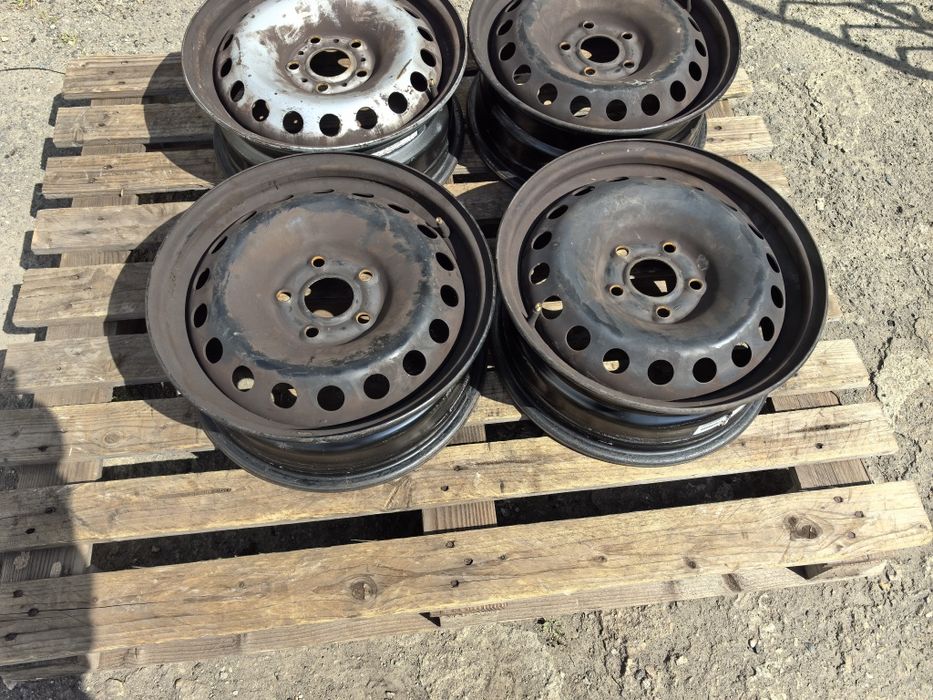 15 цола 5 х 108 мм Рено Канго / Мерцедес Цитан - 6 инча / ЕТ 44