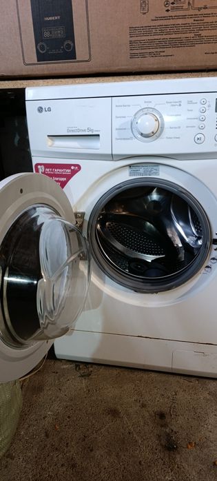Продам стиральную машину LG