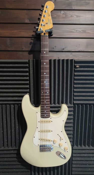 Китара Fender Squier Samik Korea 1989г