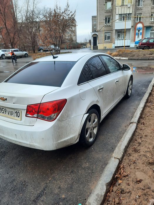Продам Шевроле Круз