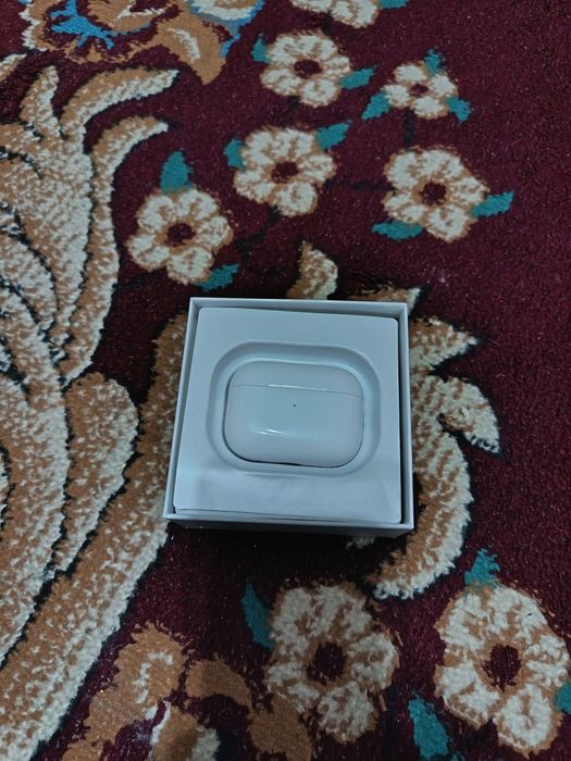 Air pods yangi  ishlatilmagan
