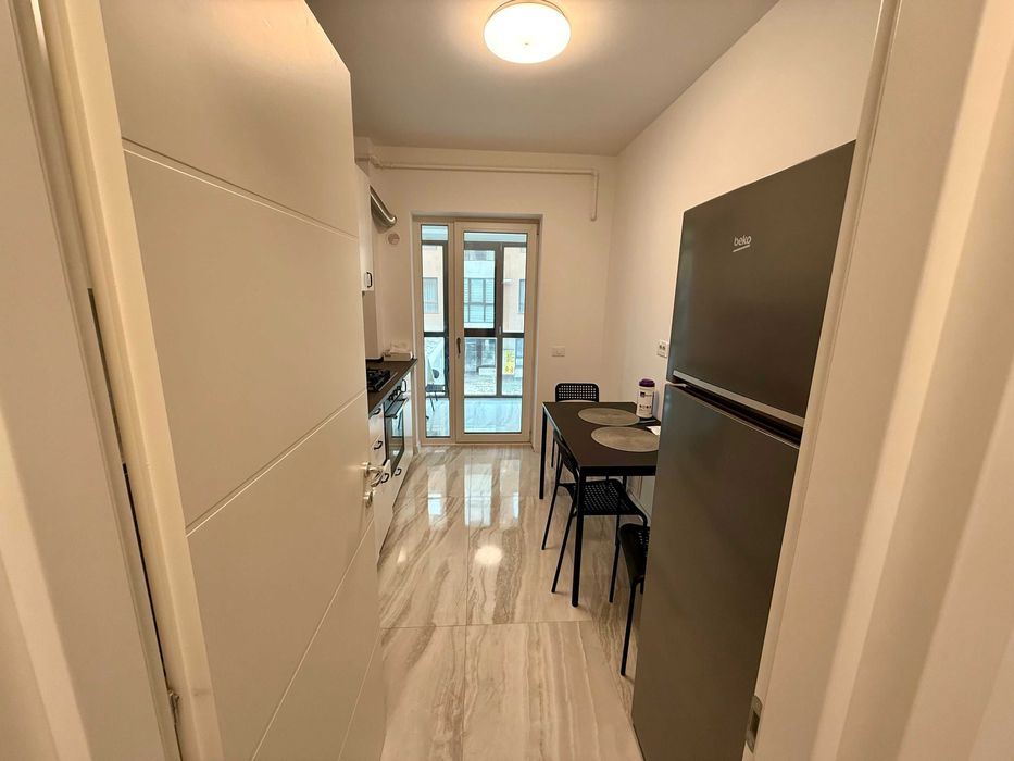 Apartament 2 camere de inchiriat. Moon Reflexes