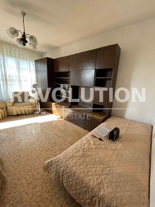 Дава се под наем Двустаен апартамент в Пловдив, Кършияка - 65 кв.м за 281 € - Снимка #1