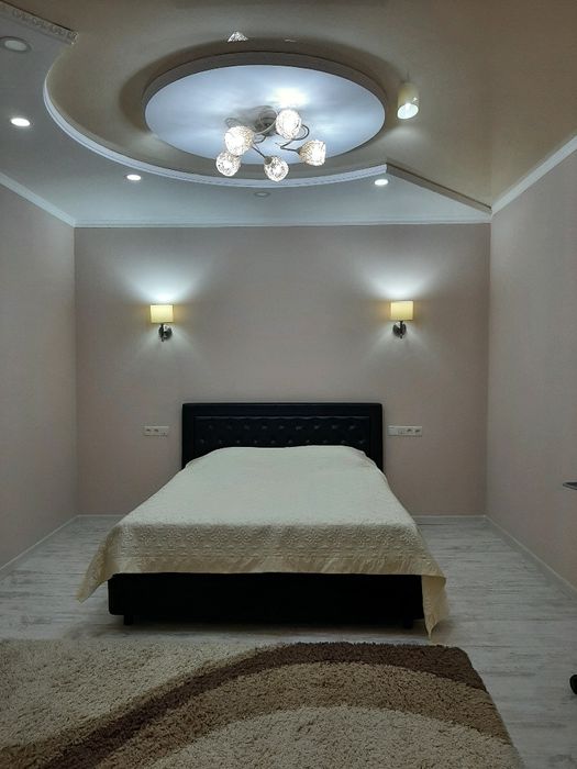 Сдам посуточно 3ком.кв центр