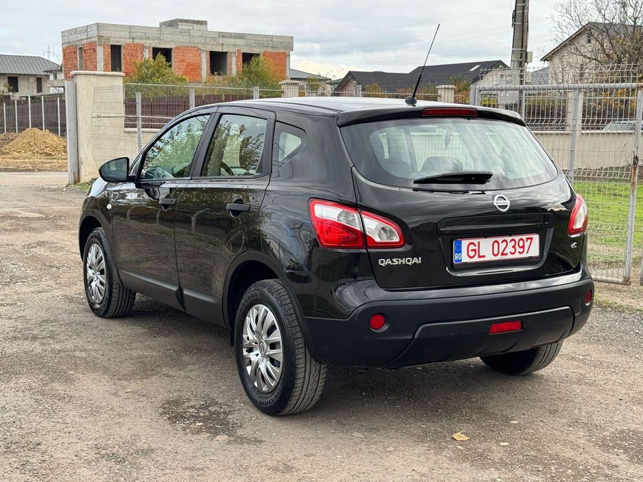 Nissan Qashqai-147043 km  1.5 Diesel Euro 5