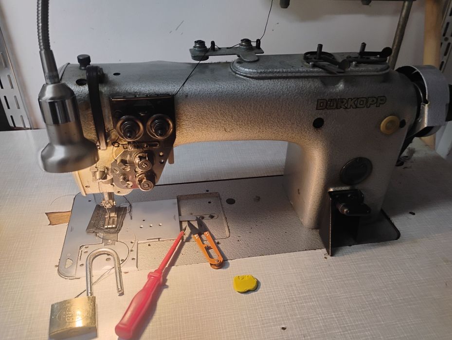 Професионални шевни машини ADLER троен транспорт, Pfaff, Durkopp