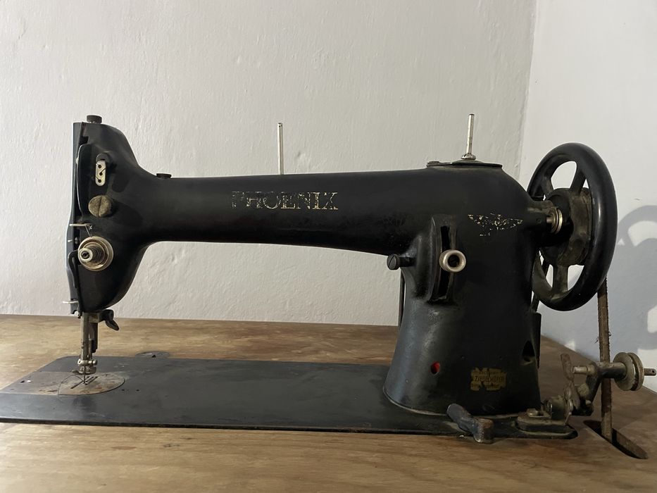 Masină de cusut PHOENIX