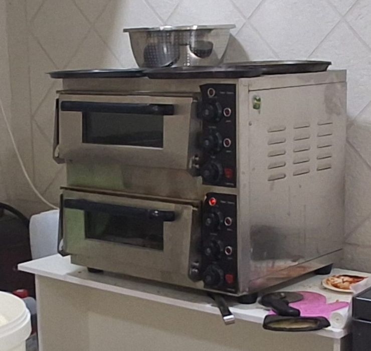 Пицца пісіретін профессионалды пеш