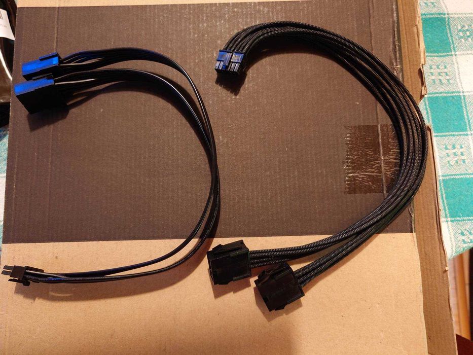 12-pin to Dual 8-pin PCI-E for NVIDIA Founders Edition