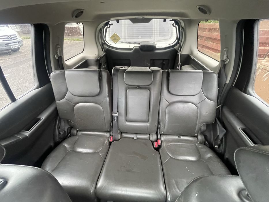 NISSAN Unknown Model 2010 — imagine 5