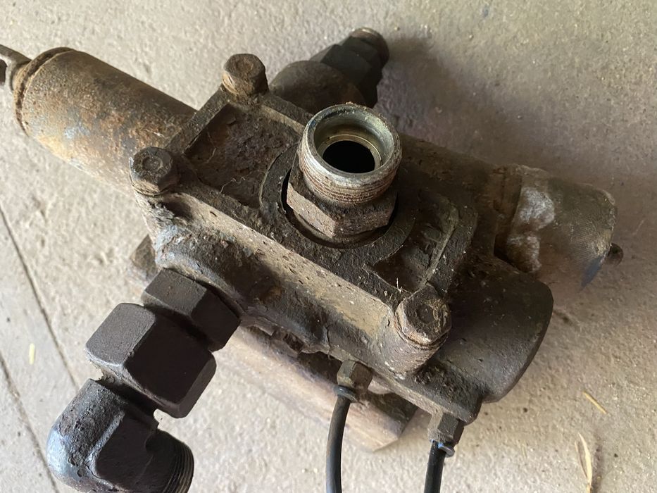 Chit de basculare volvo pompa parca.r