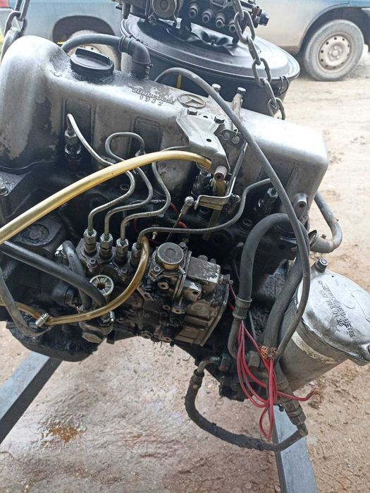Двигател Мерцедес OM615