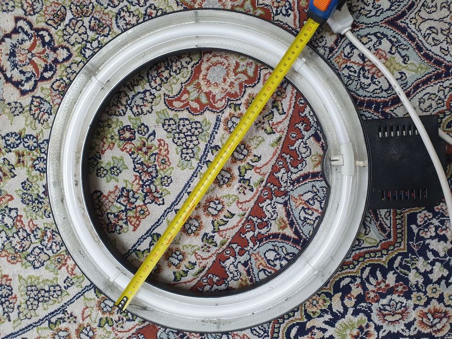 Селфи лампа, в рабочем состоянии