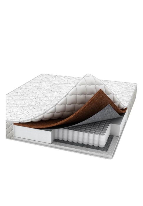 Кровать с матрасом