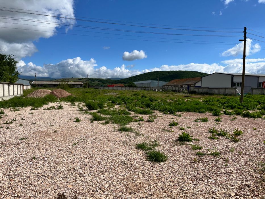 Продава се Парцел в с. Априлово, Област София-област - 8588 кв.м за 33 €/кв.м - Снимка #3