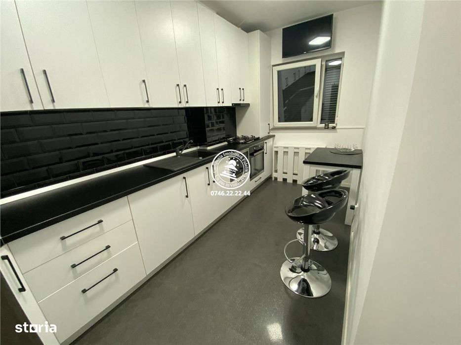Apartament Nou 3 camere  de vanzare  Copou,