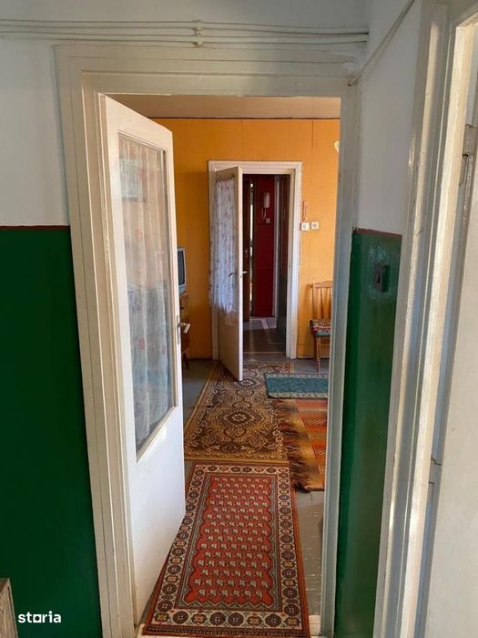 Apartament 2 camere de vanzare , Str Corvinilor , etaj 3 , 62.000 euro